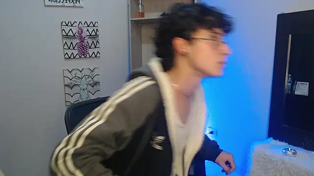 Jeam hot online show from 14, 1, 2025