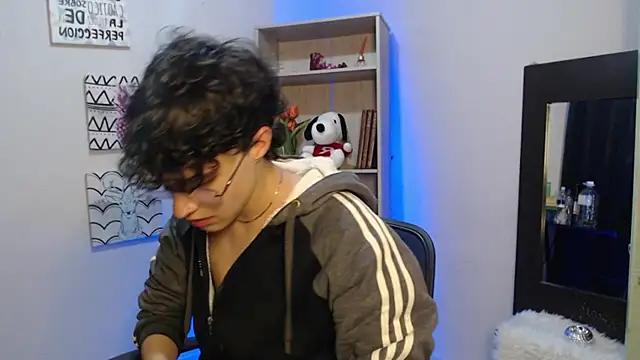 Jeam hot online show from 25, 1, 2025