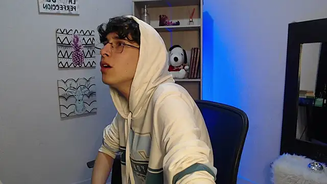 Jeam hot online show from 28, 1, 2025