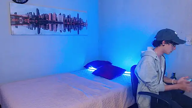 Jeam hot online show from 27, 2, 2025