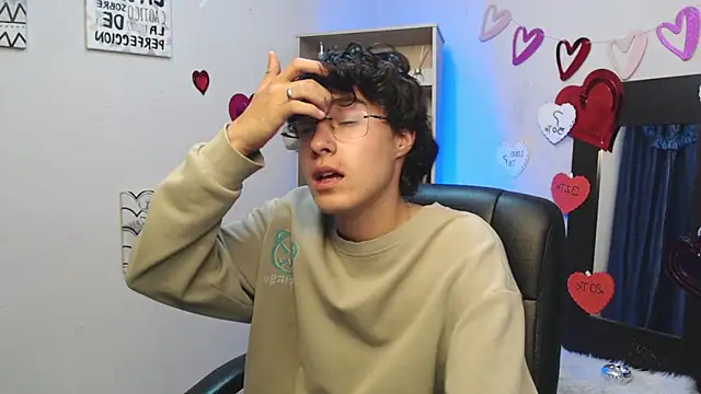 Jeam hot online show from 3, 3, 2025