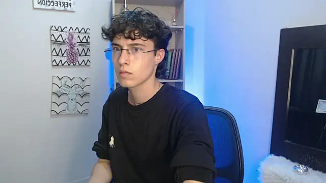 Jeam hot online show from 12, 1, 2025