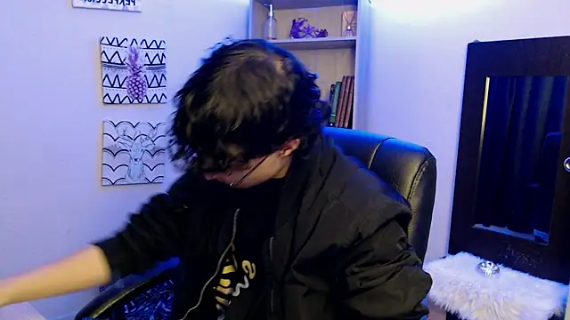 Jeam hot online show from 8, 2, 2025