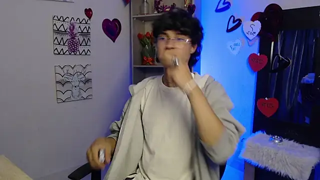 Jeam hot online show from 18, 2, 2025