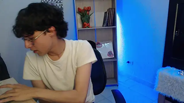 Jeam hot online show from 21, 1, 2025