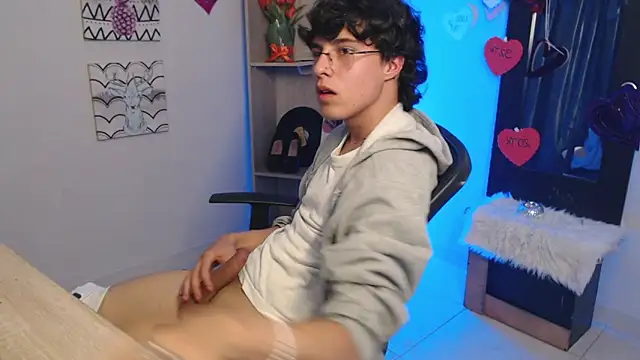 Jeam hot online show from 19, 2, 2025