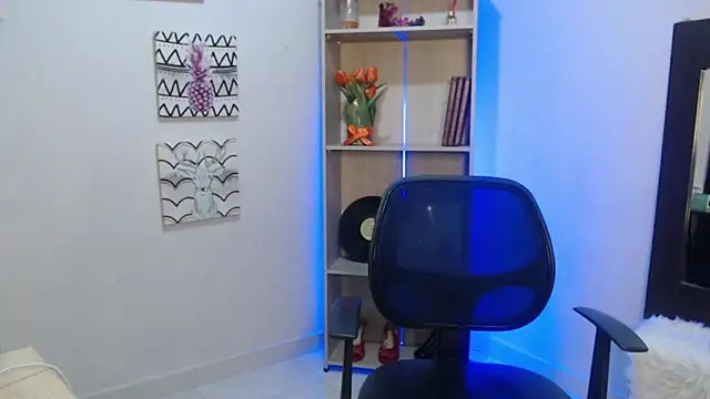 Jeam hot online show from 29, 1, 2025