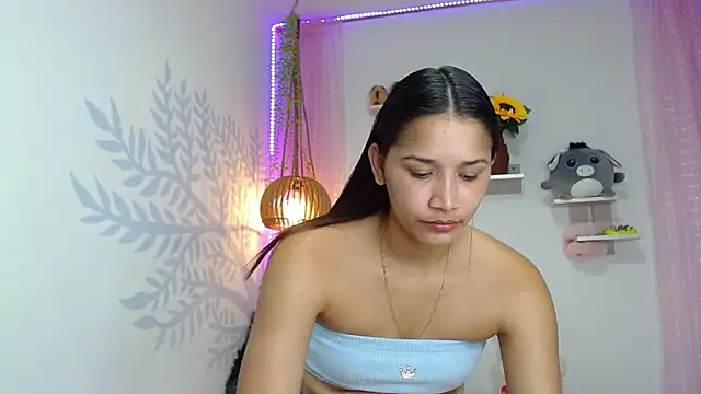 Alison Wiley online show from 10, 10, 2025