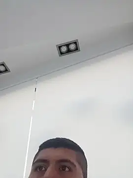 El baby12 online show from 13, 4, 2026