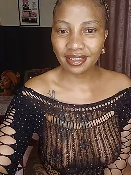 Snapshot of quenliyasa chatting on 3, 7, 2026 quenliyasa online show from 3, 7, 2026
