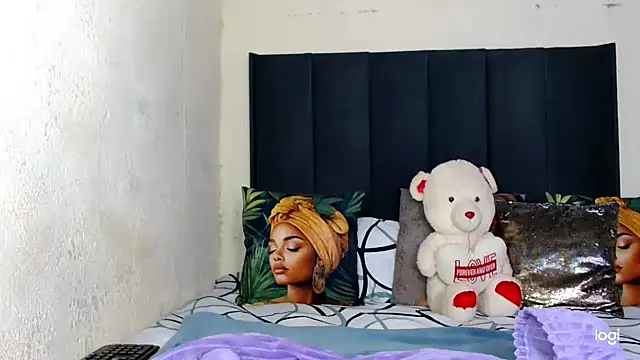 quenliyasa online show from 24, 4, 2026
