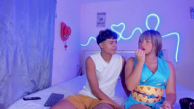 dafnezahiraa  online show from 3, 11, 2025