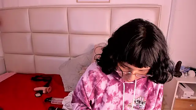 Snapshot of Haru_Bonny chatting on 16, 12, 2024 Haru Bonny online show from 16, 12, 2024