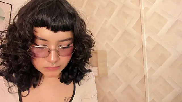 Haru Bonny online show from 7, 2, 2026