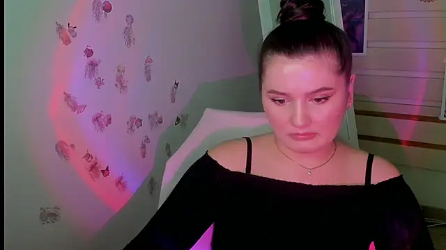 Lei White online show from 20, 2, 2025