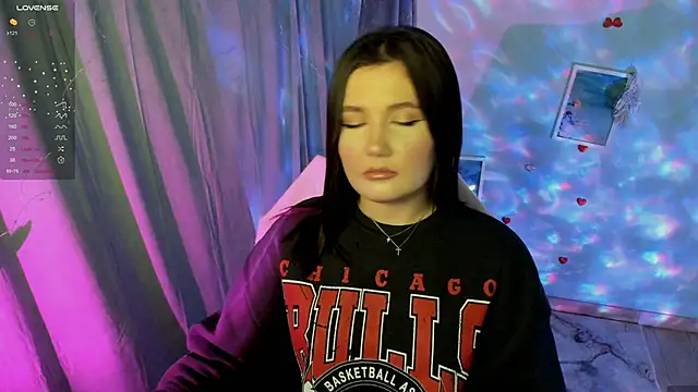 Lei White online show from 27, 9, 2025