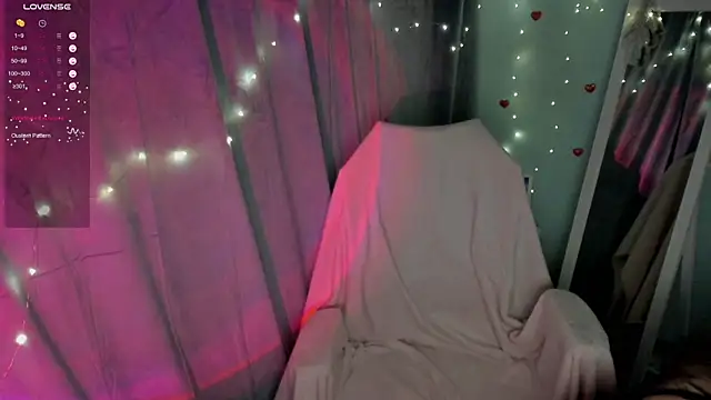 Lei White online show from 3, 2, 2025