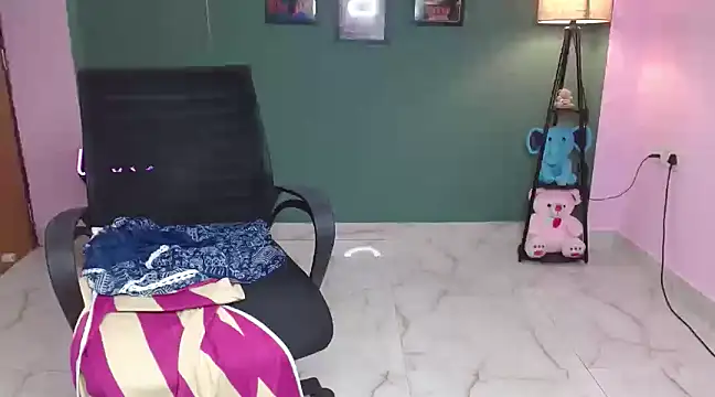 Naughty Ayesha1 online show from 12, 3, 2025