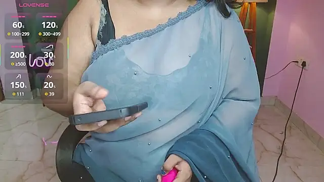 Naughty Ayesha1 online show from 24, 9, 2025