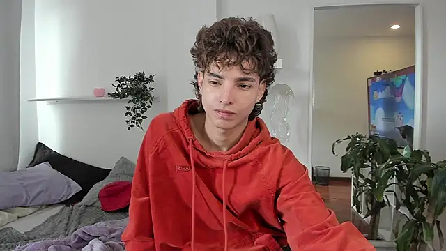 santy-kitty online show from 12, 1, 2026