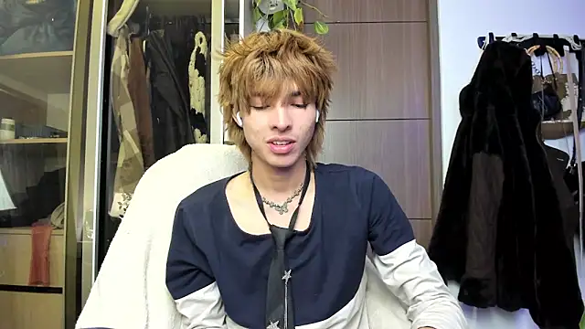 santy-kitty online show from 26, 2, 2025