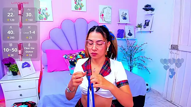 HannaPretthy online show from 7, 3, 2026