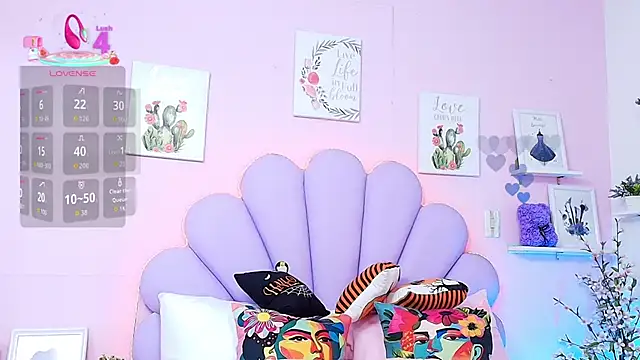 HannaPretthy online show from 10, 10, 2025