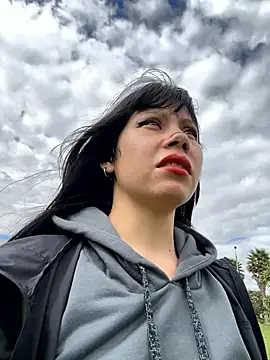 EemaHaruki online show from 2, 10, 2025