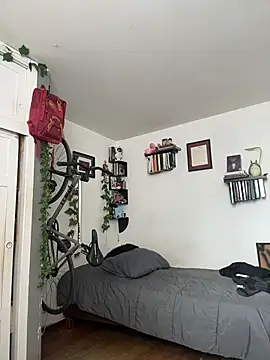 EemaHaruki online show from 6, 11, 2025