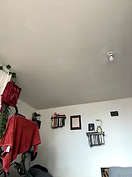 EemaHaruki online show from 9, 10, 2025