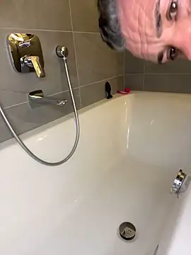 Sissy-Bee online show from 17, 1, 2025