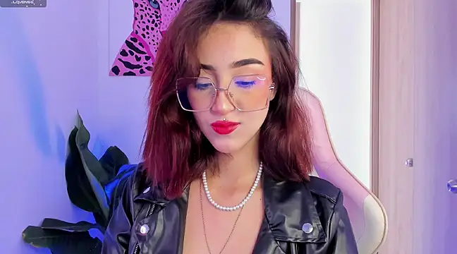 Snapshot of MelodieRoy chatting on 31, 1, 2025 MelodieRoy online show from 31, 1, 2025