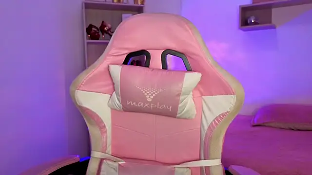 Snapshot of Ellaa_C chatting on 20, 3, 2026 Ellaa C online show from 20, 3, 2026