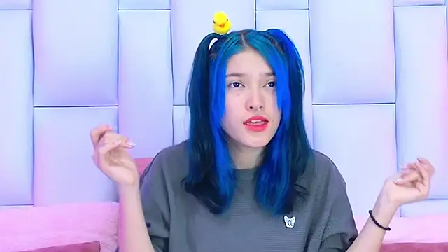 AlliciaKim online show from 18, 3, 2025