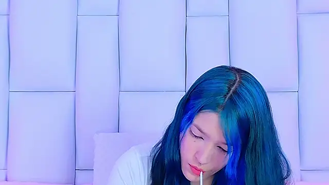 AlliciaKim online show from 14, 3, 2025