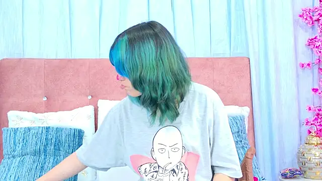 AlliciaKim online show from 31, 10, 2025