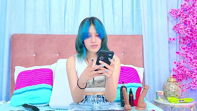 AlliciaKim online show from 6, 11, 2025