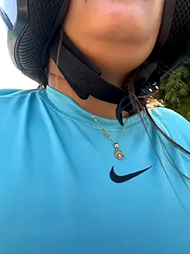 perlita05 online show from 24, 9, 2025