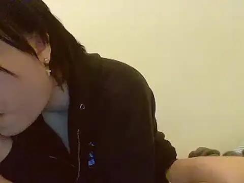 Valentineyittk online show from 12, 12, 2024