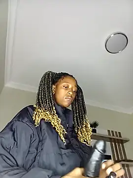 02Boitybaby online show from 5, 12, 2024