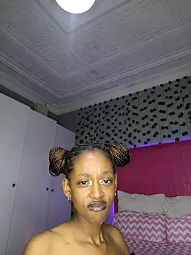 Snapshot of 02Boitybaby chatting on 1, 7, 2026 02Boitybaby online show from 1, 7, 2026