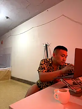 Snapshot of ShaoZian_1 chatting on 8, 10, 2025 ShaoZian 1 online show from 8, 10, 2025