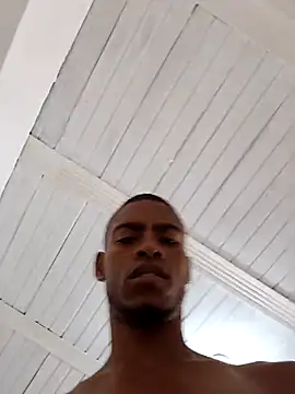 MAXIMO JHONS online show from 7, 2, 2026