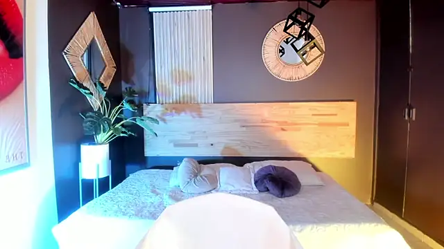 Annaa rosee online show from 21, 9, 2025