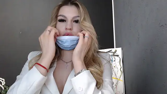 Snapshot of Your_Jessy chatting on 9, 7, 2026 Your Jessy online show from 9, 7, 2026