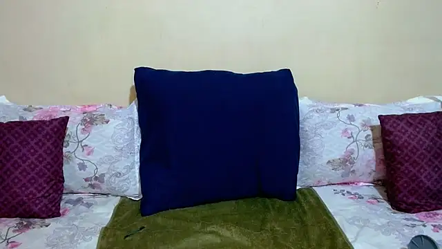 DiamondLuv29 online show from 19, 11, 2025