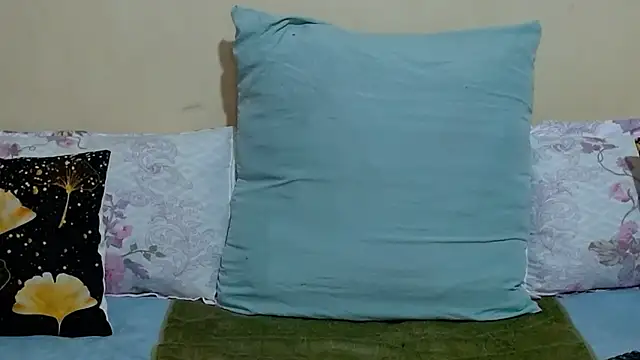 DiamondLuv29 online show from 10, 3, 2026