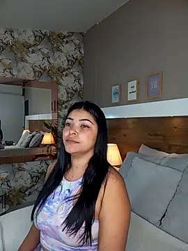 EmaBakker online show from 5, 11, 2025