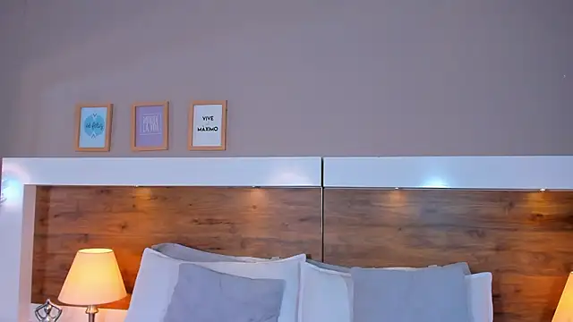 EmaBakker online show from 9, 3, 2026