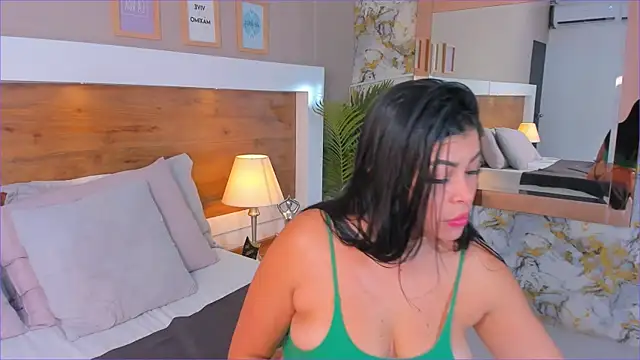 EmaBakker online show from 29, 11, 2025